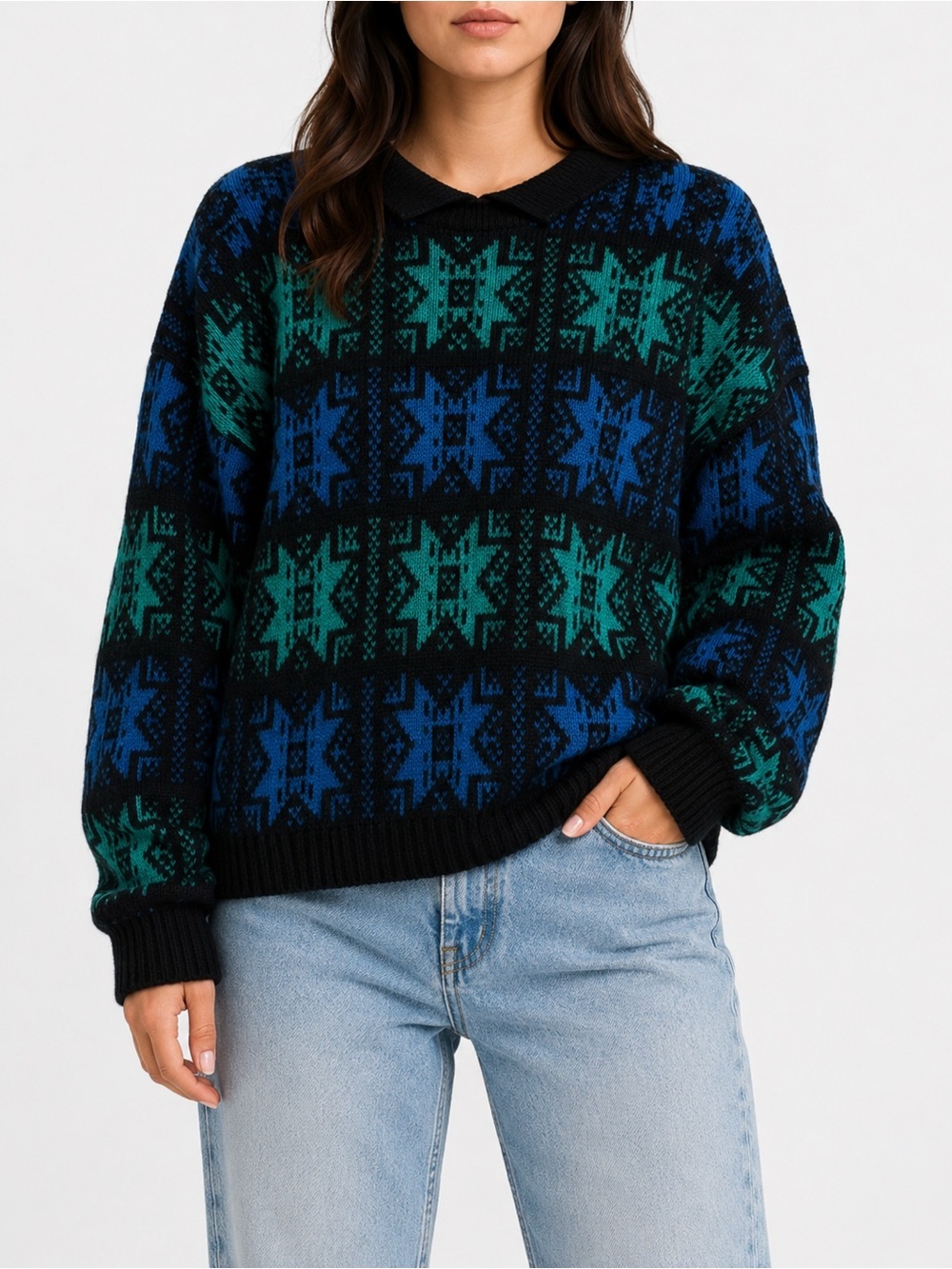 Vintage Geometric Pattern Knit Sweater – Blue and Green – Men’s Medium